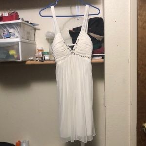 Gorgeous white prom dress/ homecoming / wedding